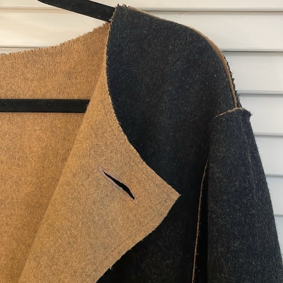 Jones New York Black and Tan Pea Coat - Picture 12 of 12